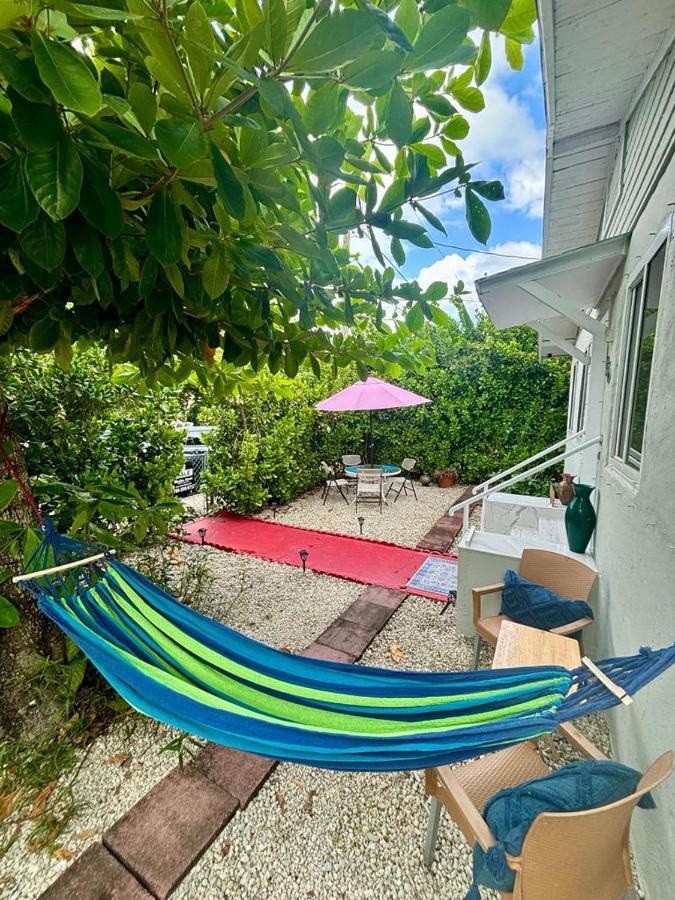 Beach Vibes 2 Bedrooms House Маями Екстериор снимка